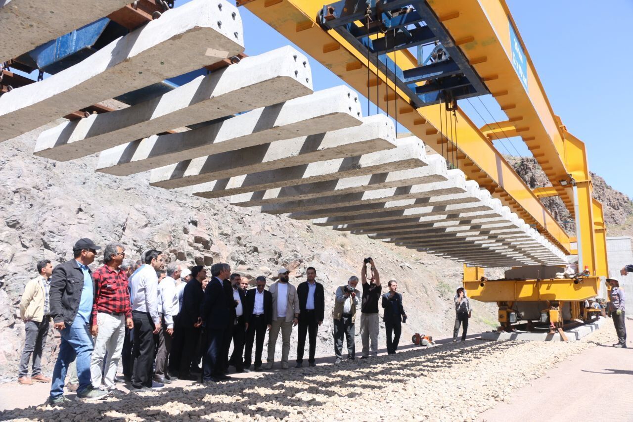 اتمام راه‌آهن اردبیل اصلی‌ترین مطالبه مردم اردبیل