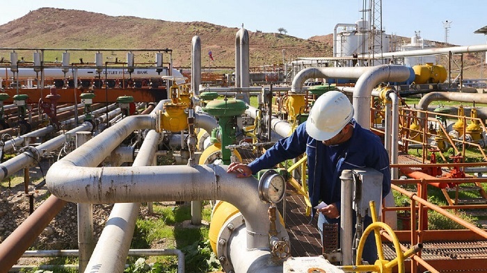 افزایش تولید چهار هزار بشكهای نفت در شركت نفت و گاز گچساران افزایش تولید چهار هزار بشكهای نفت در شركت نفت و گاز گچساران