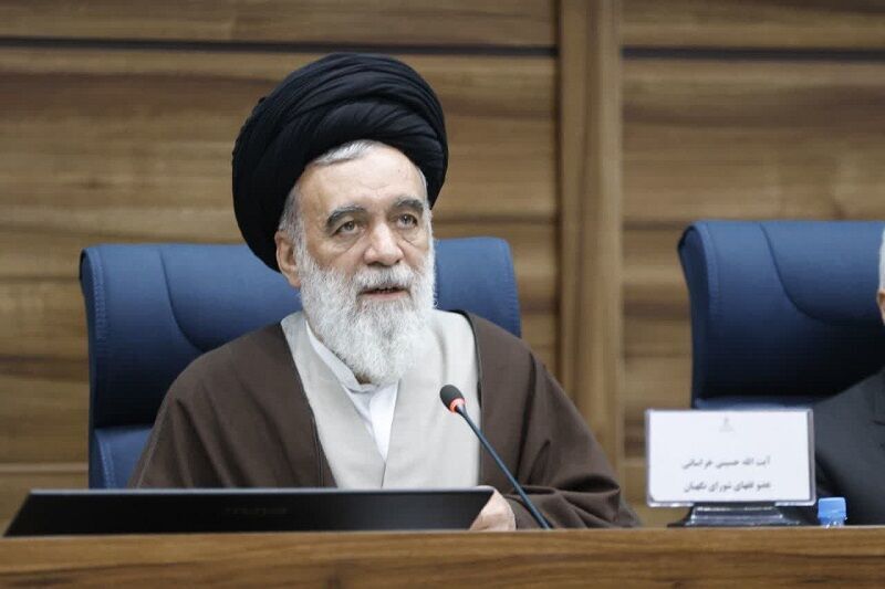 دولت بستر سرمایه گذاری را فراهم کند