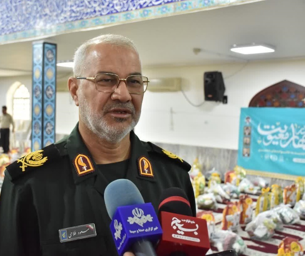 توزیع ۶۰۰ بسته کمکهای مومنانه میان مددجویان در خوزستان توزیع ۶۰۰ بسته کمکهای مومنانه میان مددجویان در خوزستان