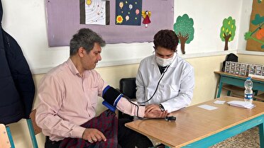 اردوی جهادی «پویش سلامت علوی» در روستای حاجی بکنده انزلی