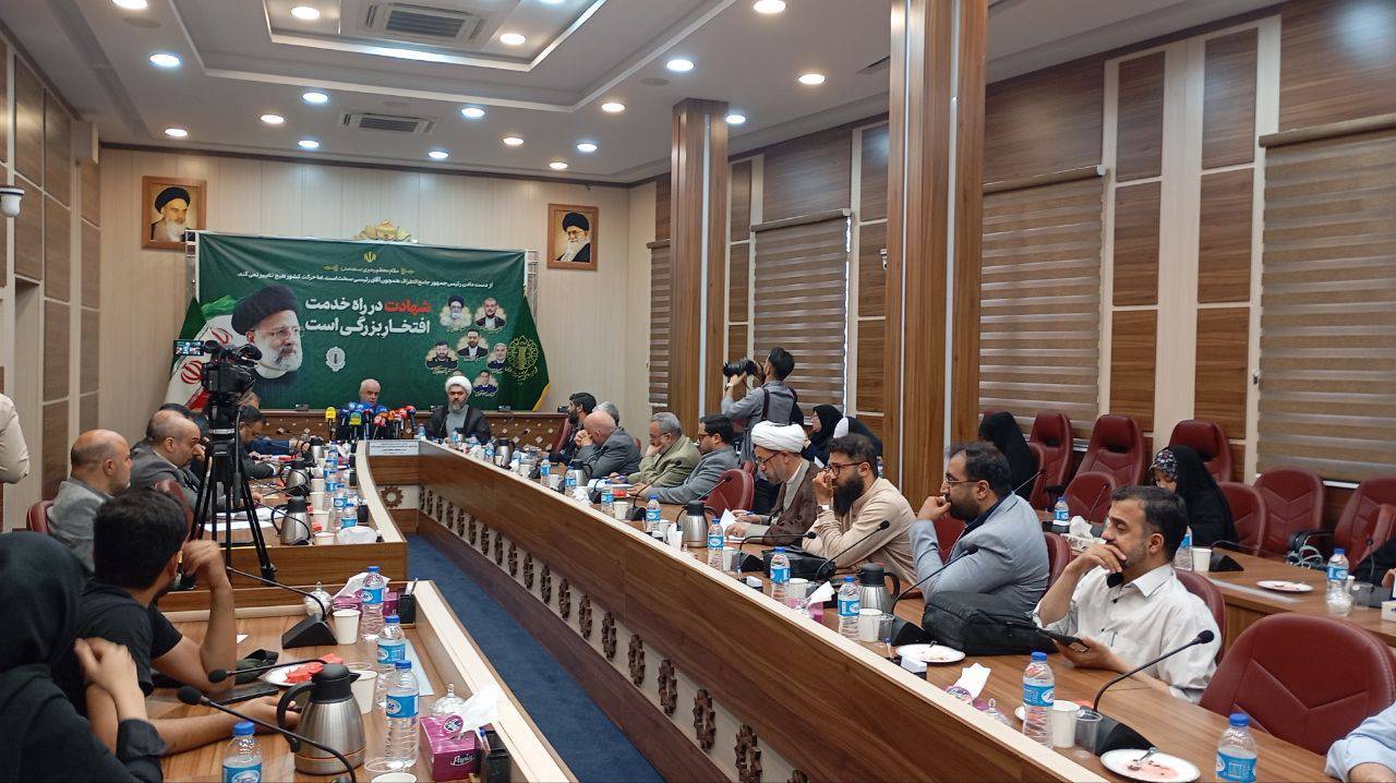 رونمایی از مستند پرواز در مه امشب در سرچشمه تهران