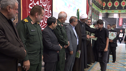 برگزاری آیین گرامیداشت شهدای اقتدا و امنیت فرمانده انتظامی استان همدان