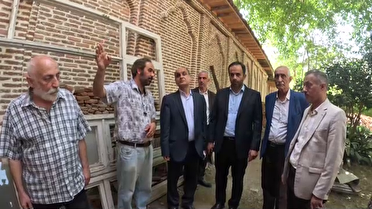 استاندار در عمارت نخستین شهردار رشت