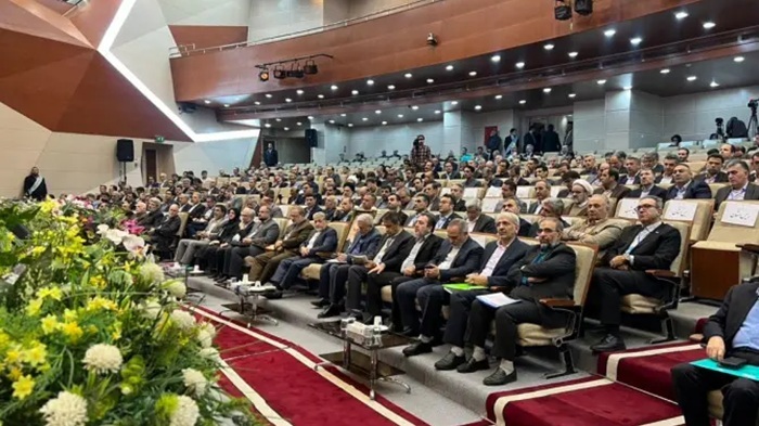 اجلاس شورای دانشگاه آزاد اسلامی آغاز به کار کرد