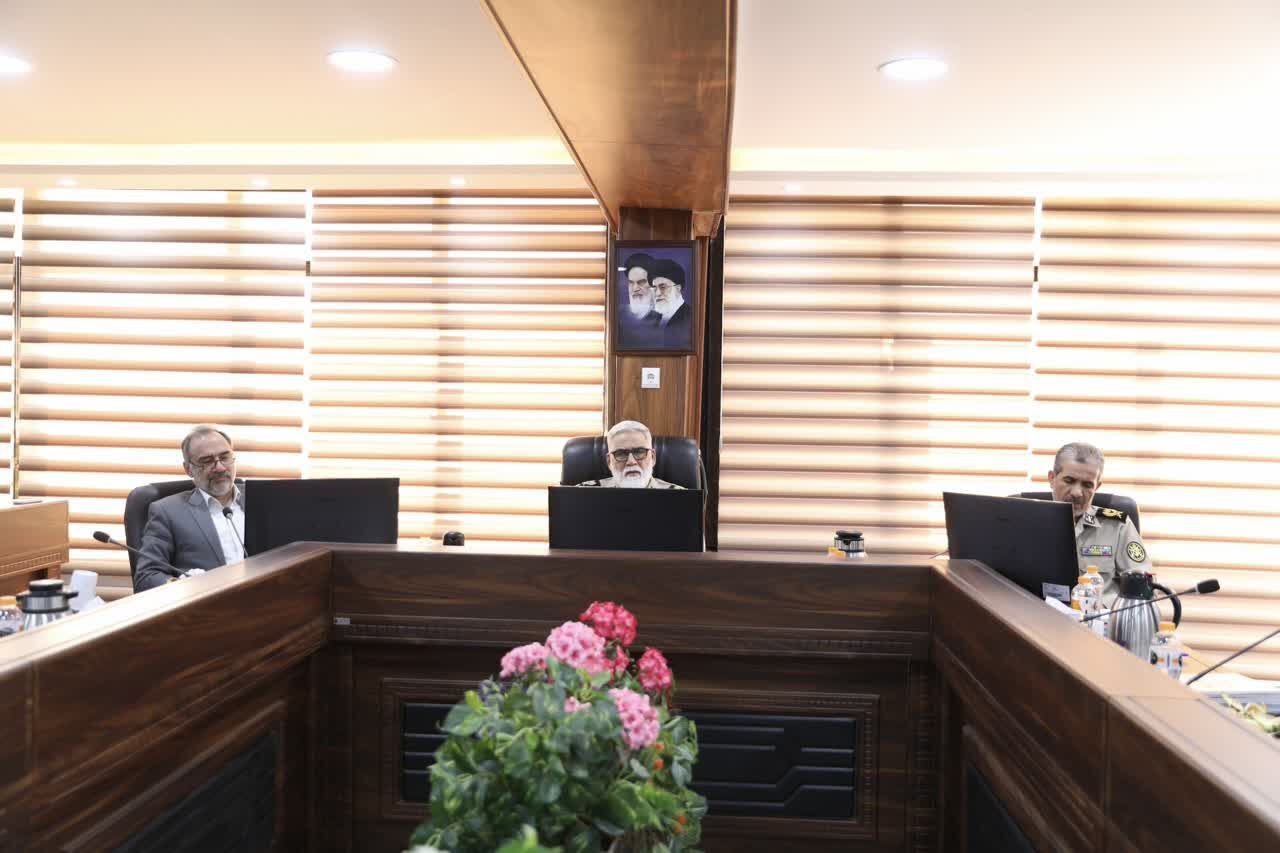 دشمن با تروریسم به دنبال ناامن سازی نقاط استراتژیک اقتصادی ماست