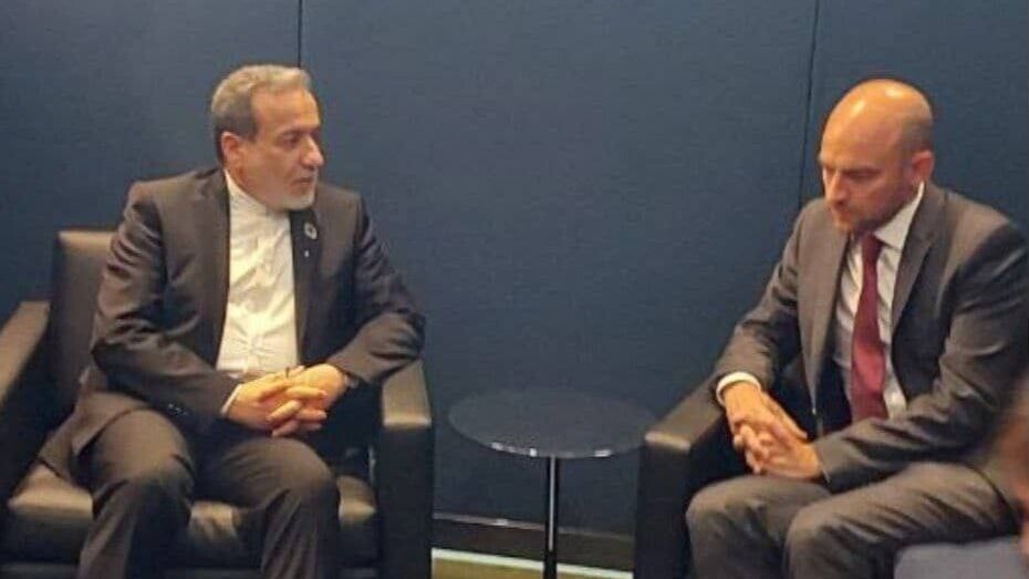 رایزنی وزیران خارجه ایران و فرانسه درباره اسنپبک رایزنی وزیران خارجه ایران و فرانسه درباره اسنپبک