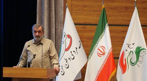 رضایی: دشمنان، ایران خلعسلاحشده را میخواهند رضایی: دشمنان، ایران خلعسلاحشده را میخواهند