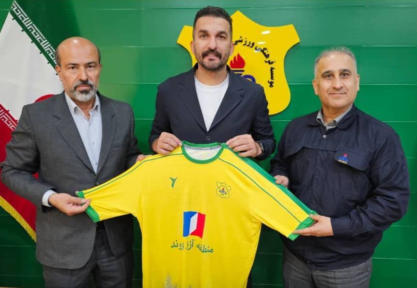 محمد نوری به کادر فنی صنعت‌نفت اضافه شد