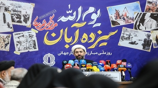 ۱۳ آبان مظهر مقاومت و ایستادگی ملی در برابر استکبار جهانی است