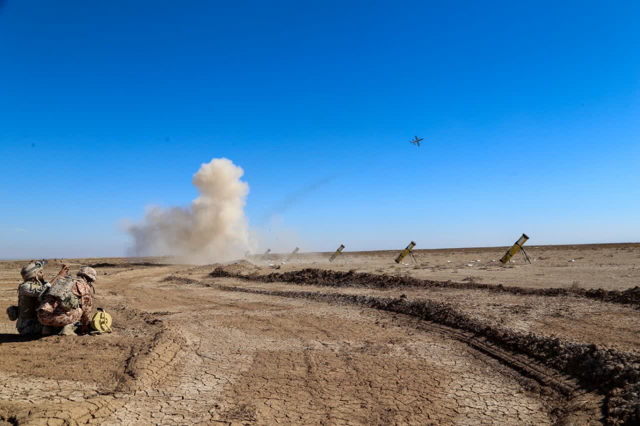 مانور پهپادی یگان سجیل با حضور فرمانده کل سپاه مانور پهپادی یگان سجیل با حضور فرمانده کل سپاه