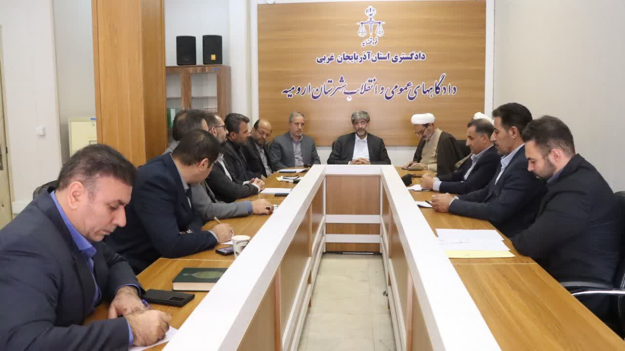 بررسی قضایی وضعیت تغییر کاربری اراضی زراعی آذربایجان غربی بررسی قضایی وضعیت تغییر کاربری اراضی زراعی آذربایجان غربی