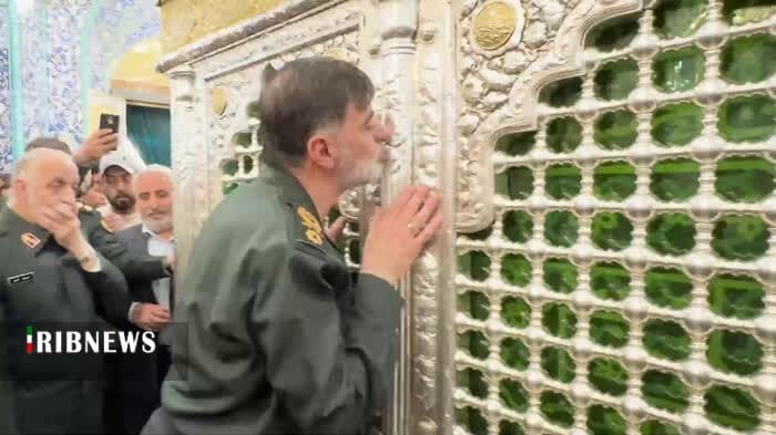 ارتباط نزدیک مردم و پلیس دشمن را عصبی کرد ارتباط نزدیک مردم و پلیس دشمن را عصبی کرد