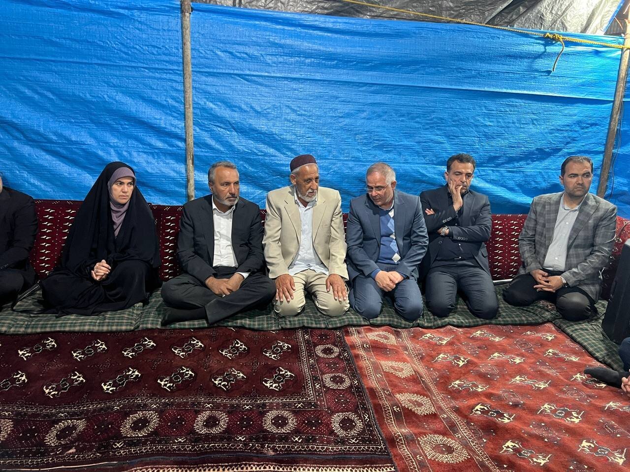 اعضای کمیسیون عمران مجلس با خانواده مرحوم صابر کاظمی ابراز همدردی کردند اعضای کمیسیون عمران مجلس با خانواده مرحوم صابر کاظمی ابراز همدردی کردند