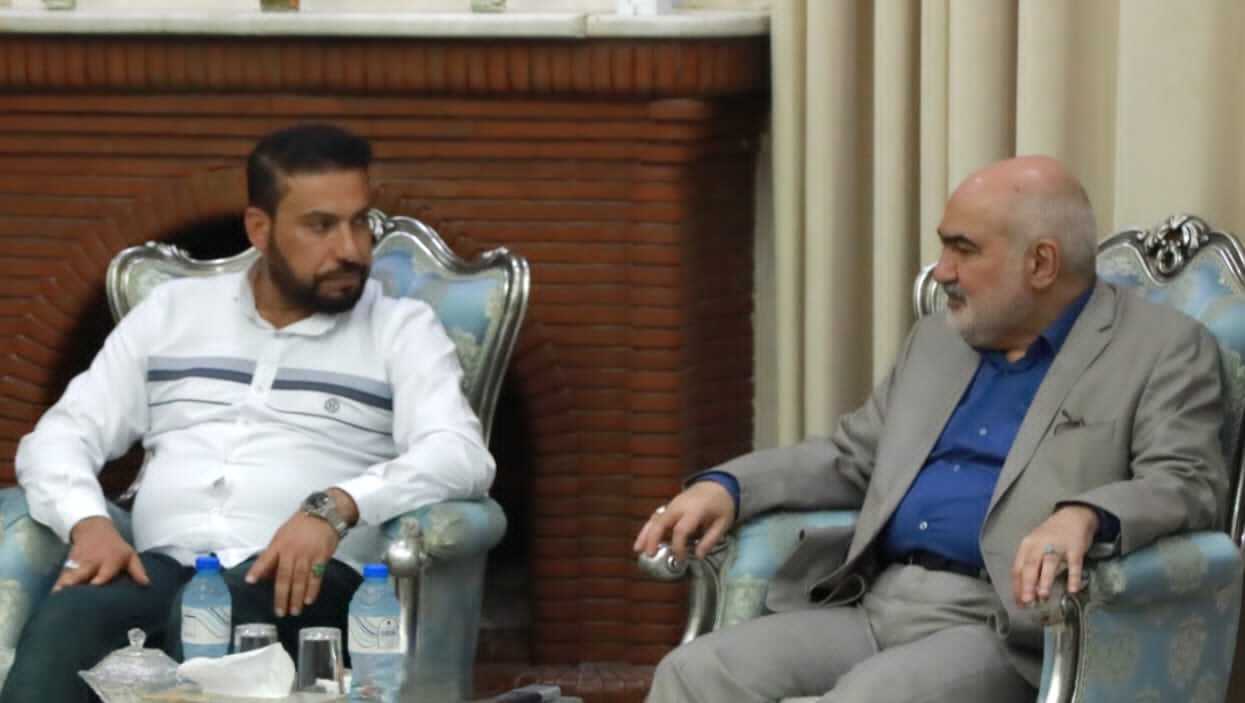 تردد خودروهای شهروندان ایران و عراق از مرز چذابه تردد خودروهای شهروندان ایران و عراق از مرز چذابه