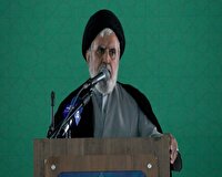 پرچم ایران با وجود جوانانمان بالاست