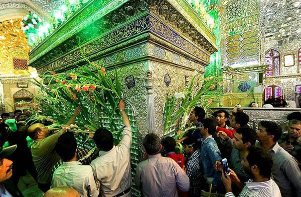 شاهچراغ (ع) نورباران میلاد حضرت زینب کبری (س) شاهچراغ (ع) نورباران میلاد حضرت زینب کبری (س)