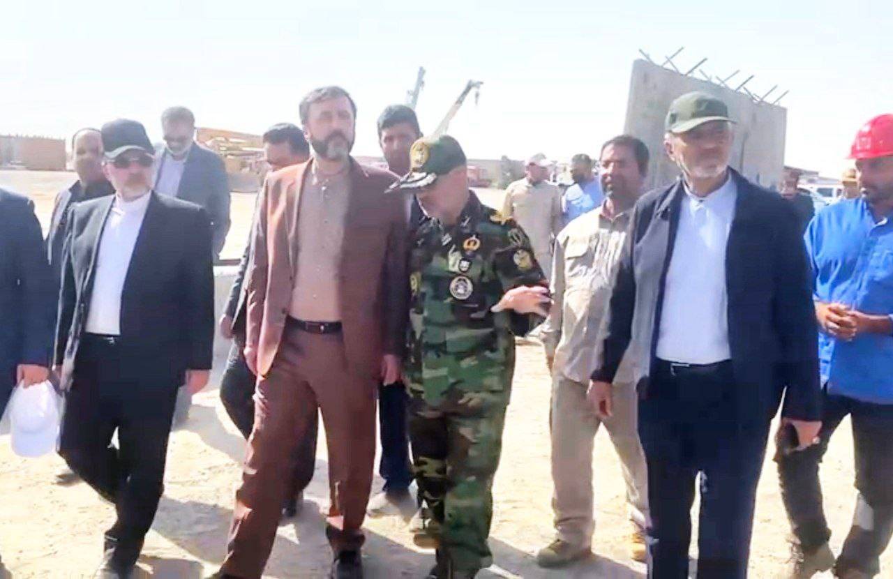 بازدید معاون وزیر امور خارجه از مرز دوغارون تایباد بازدید معاون وزیر امور خارجه از مرز دوغارون تایباد