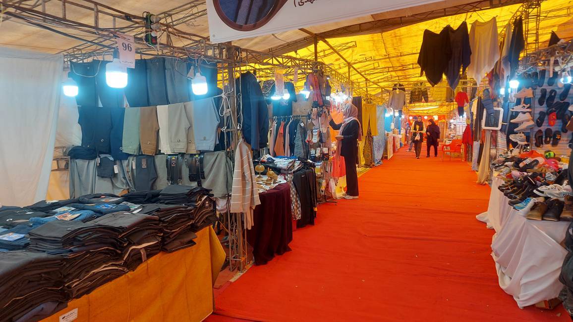 برپایی نمایشگاه پاییزه در آباده