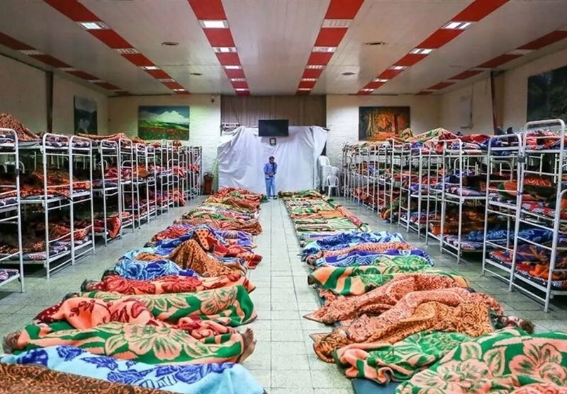 اسکان صد و ۱۱ بیپناه در گرمخانههای همدان اسکان صد و ۱۱ بیپناه در گرمخانههای همدان