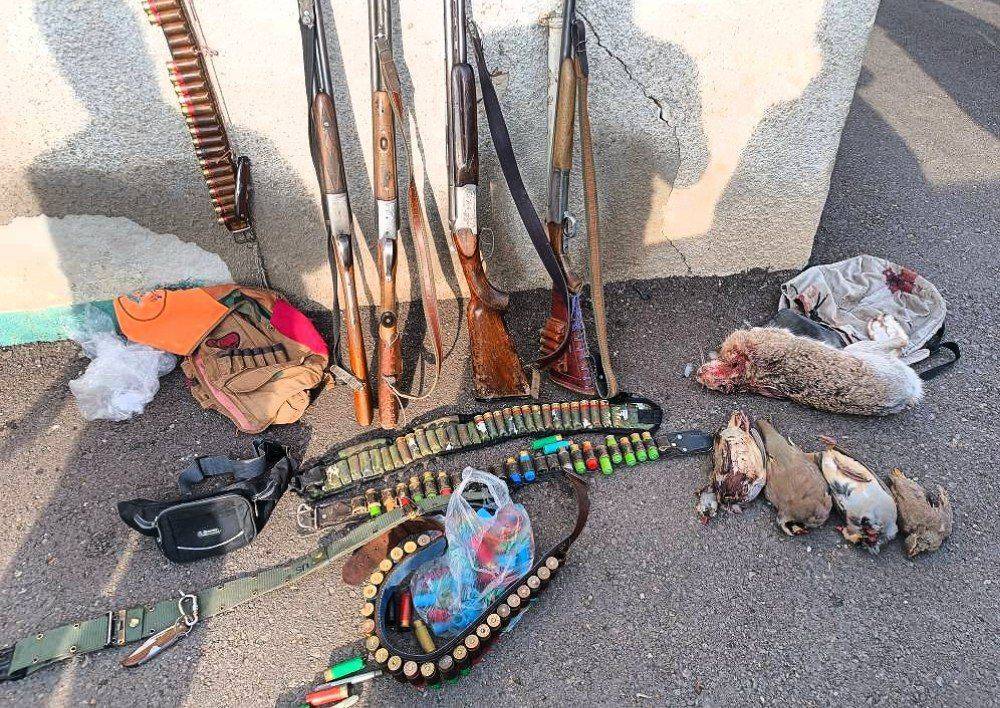 دستگیری شکارچیان غیرمجاز در باروق دستگیری شکارچیان غیرمجاز در باروق