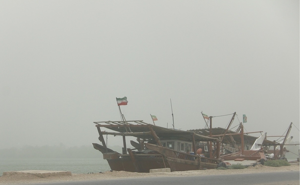 آبادان و خرمشهر در وضع قرمز آلودگی هوا آبادان و خرمشهر در وضع قرمز آلودگی هوا