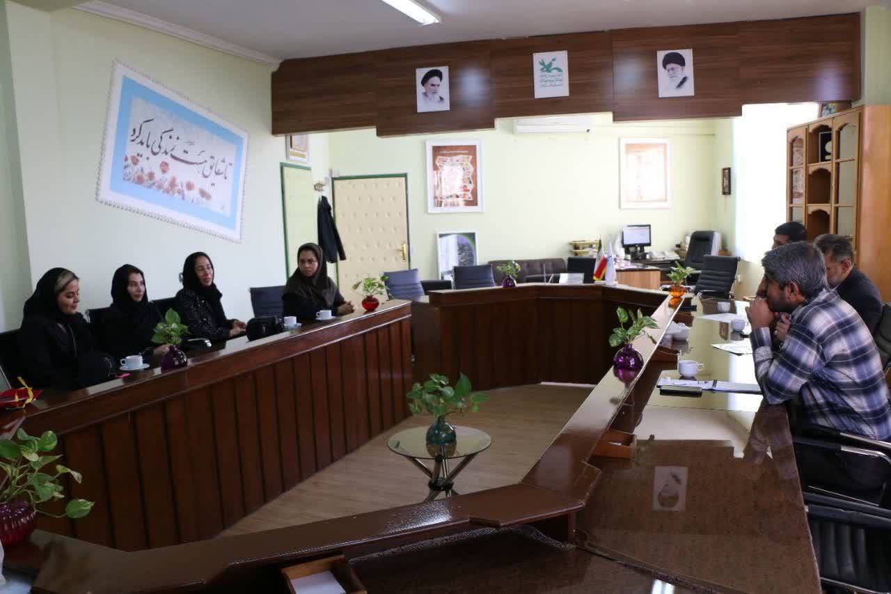 برگزاری نشست هم اندیشی تولیدات نمایشی در فارس