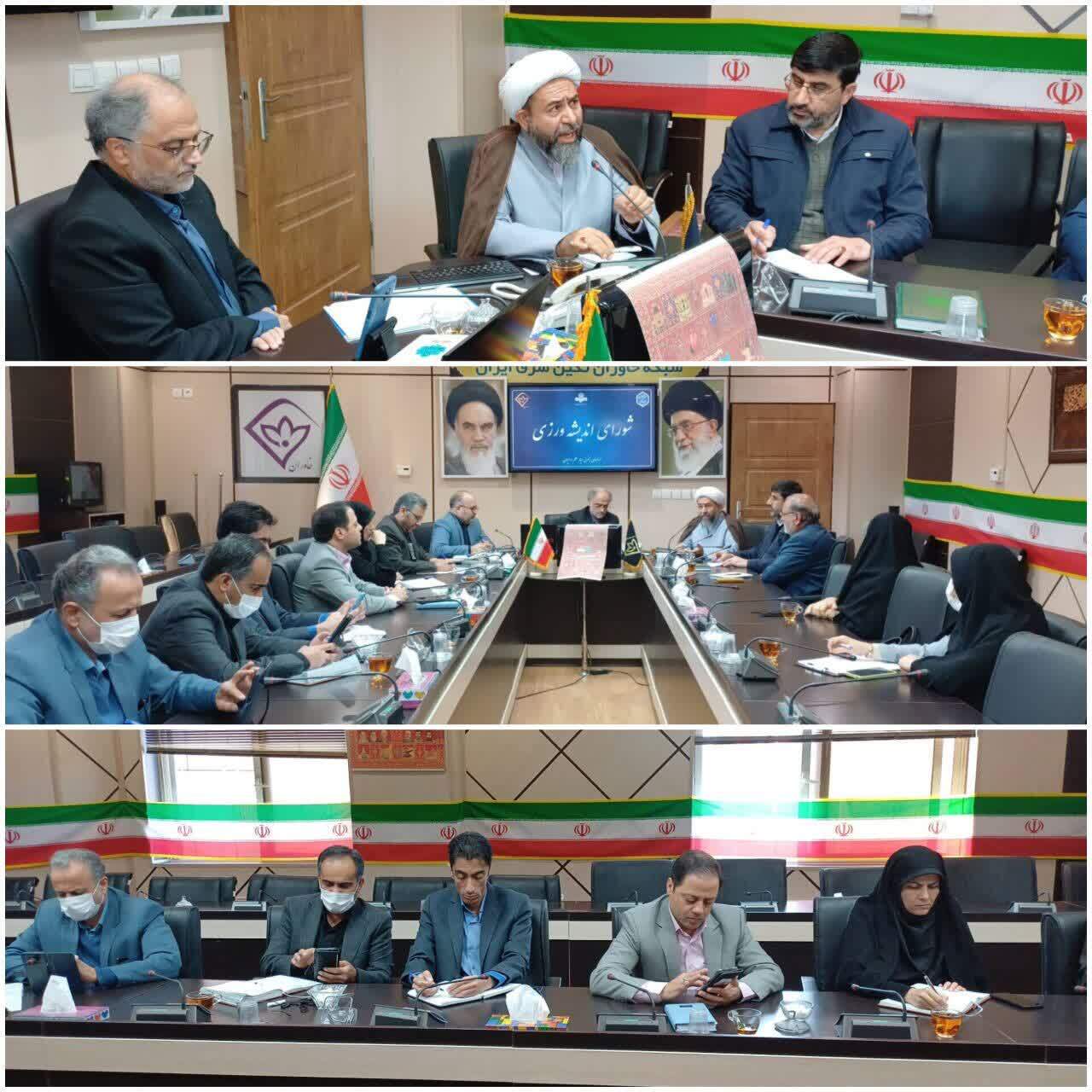 تأکید بر تبیین علمی و فرهنگی مسئله «حجاب و عفاف»